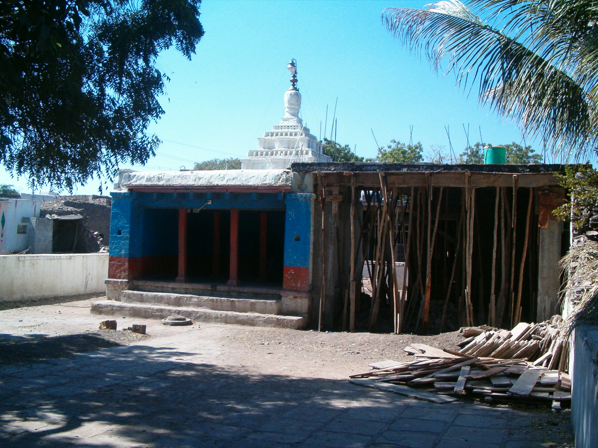Temple - Dec. 2003